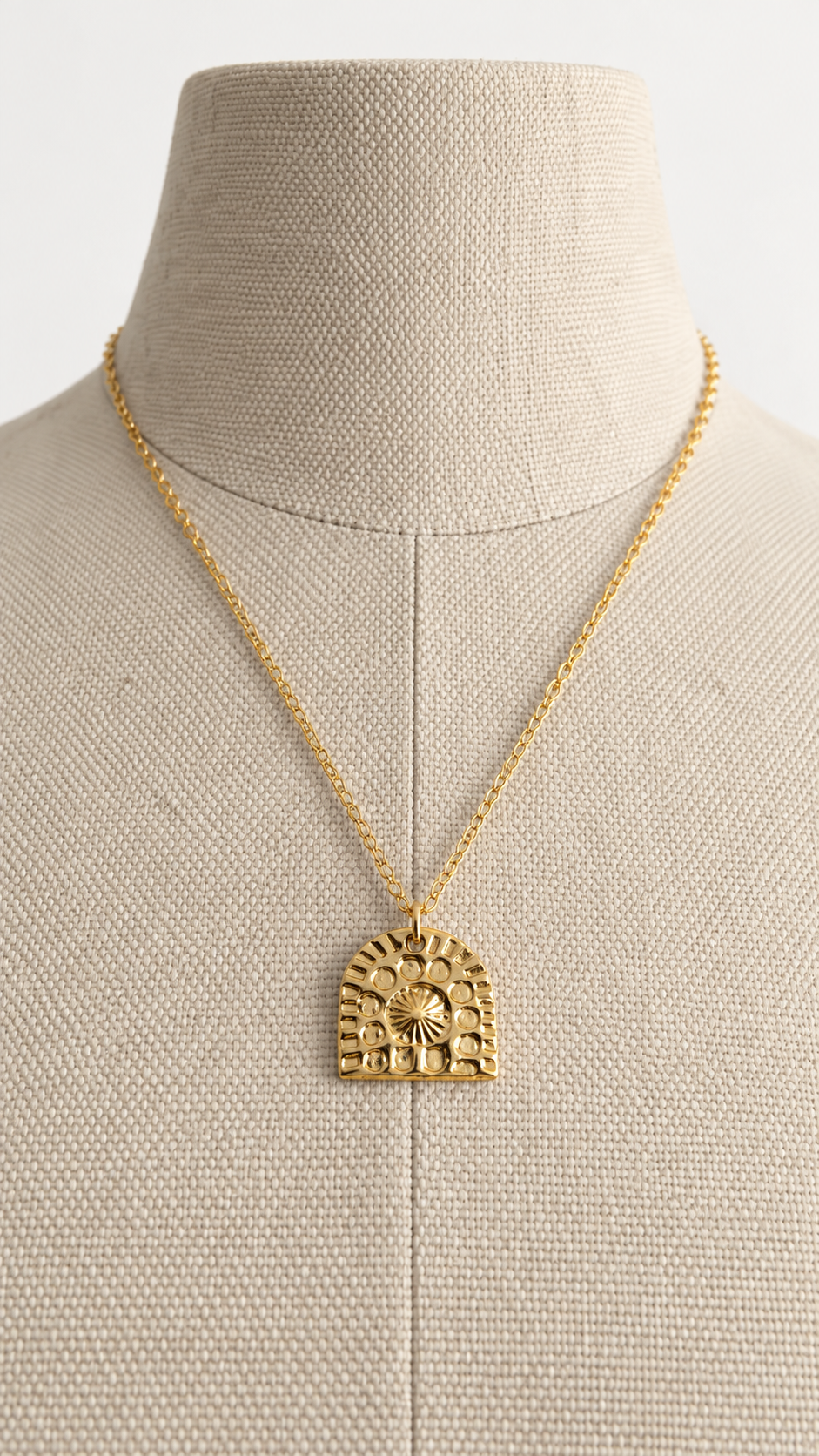 Signature Small Arch Necklace ©️