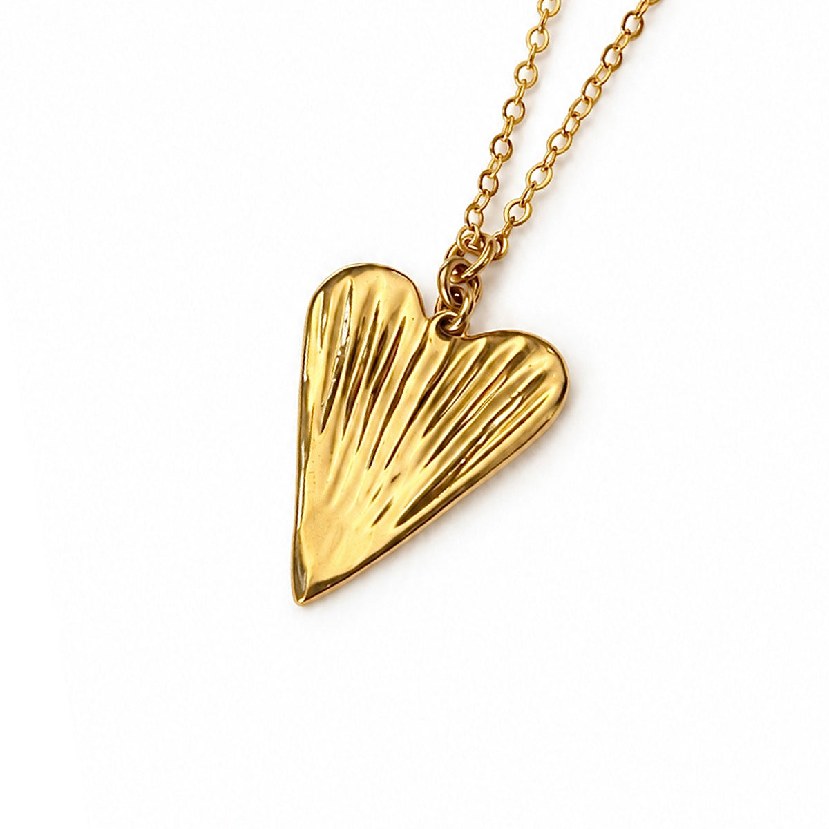 Ridged Heart Necklace ©️