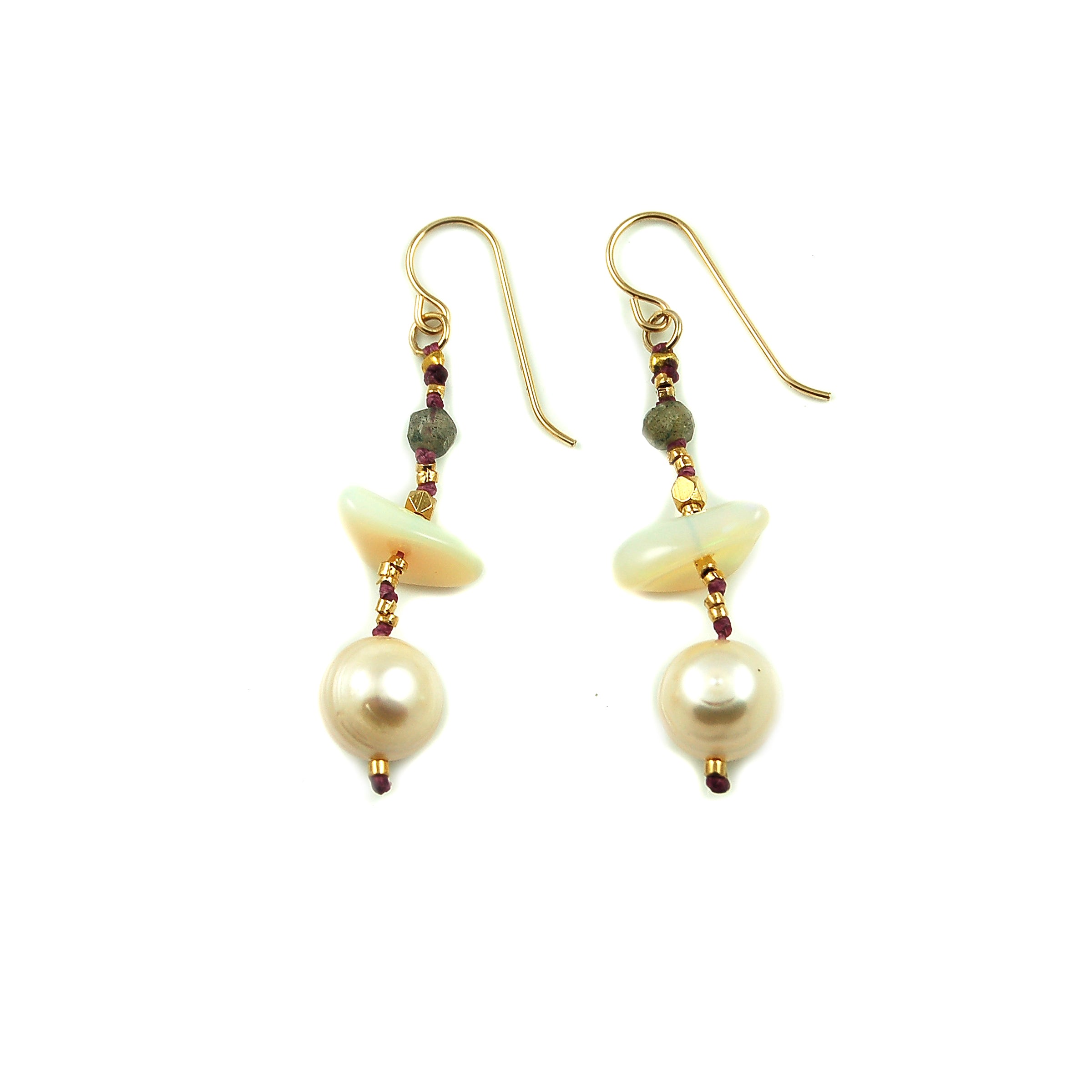 Pearl Delight Earrings ©