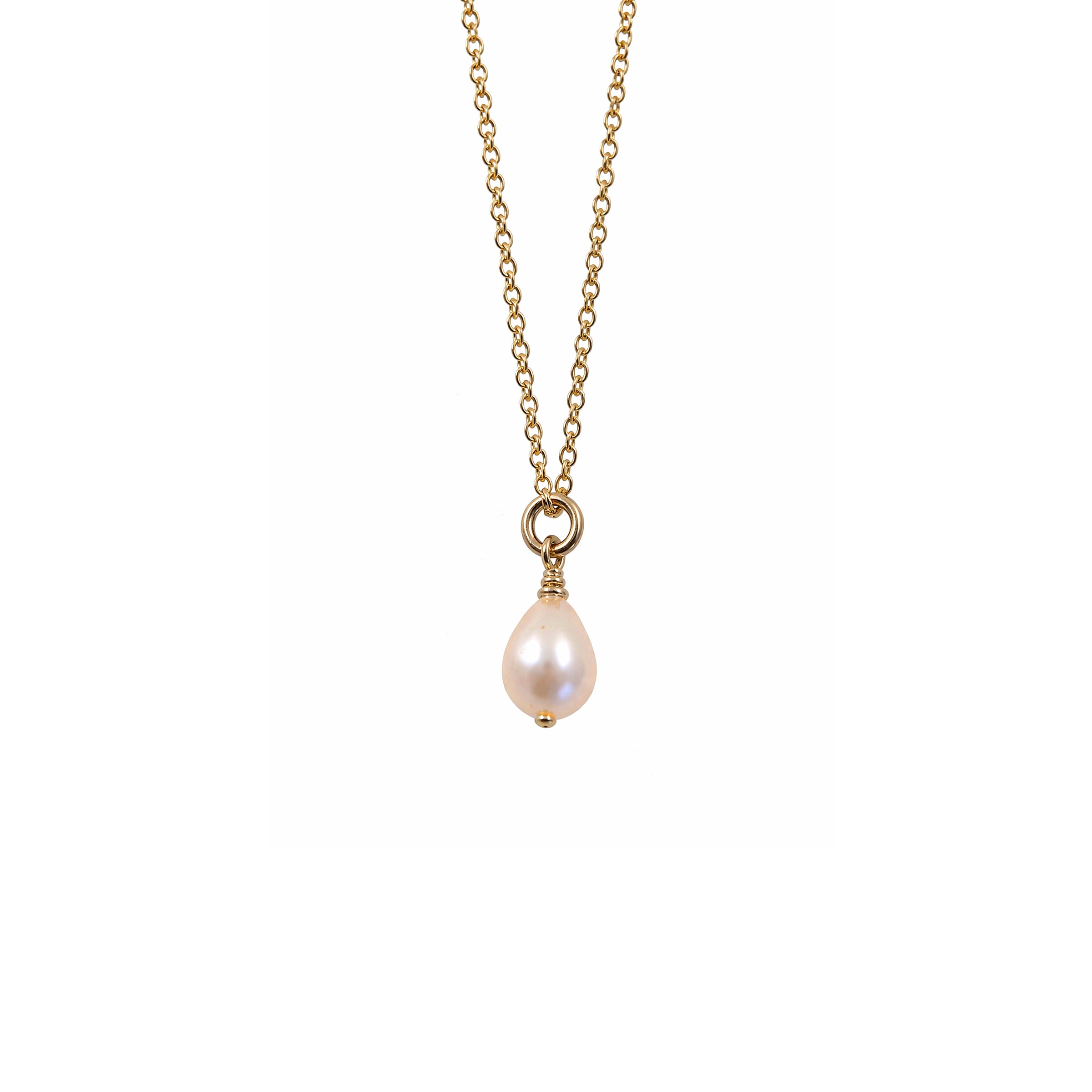 Petitie Pink Pearl Necklace ©